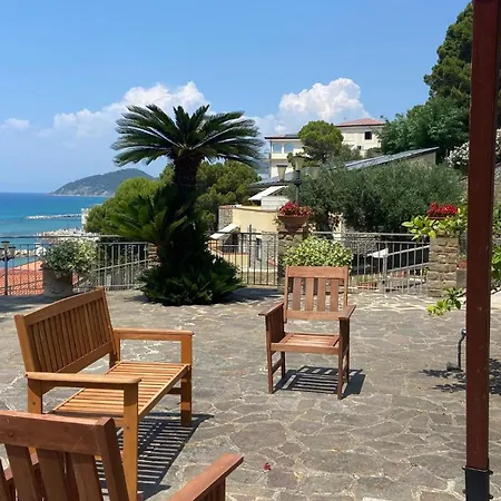 Massimo Beachfront *