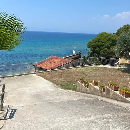 Apartmán Massimo Beachfront