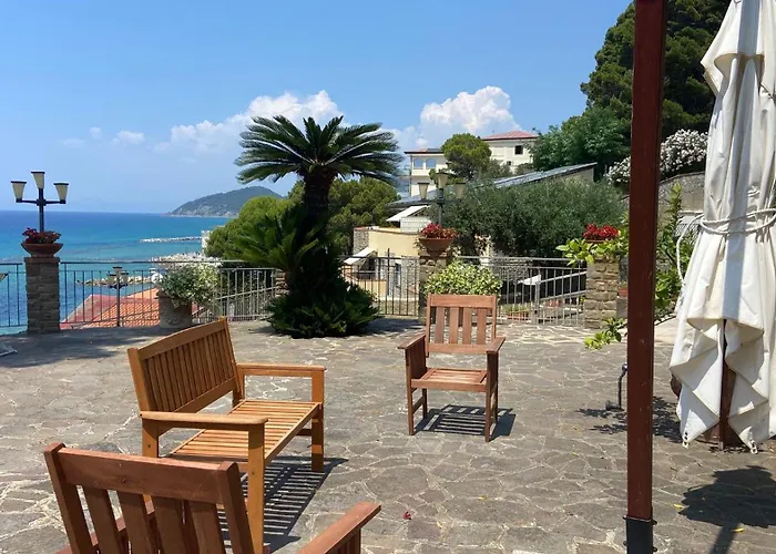 Massimo Beachfront *